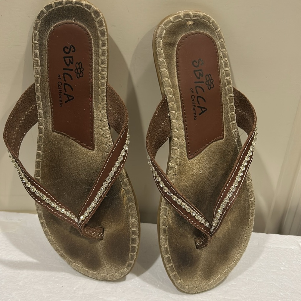 Sbicca Bling Rhinestone Brown leather Thong Flip Flop Sandals suede insoles 10